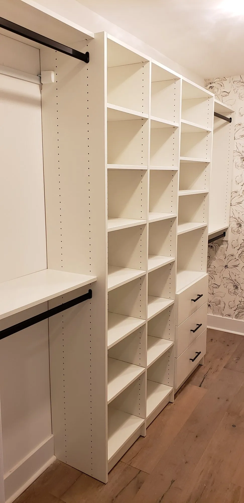 White walk in shelving, a custom closet built by Closet Authority NC in the Wilmington, NC area
